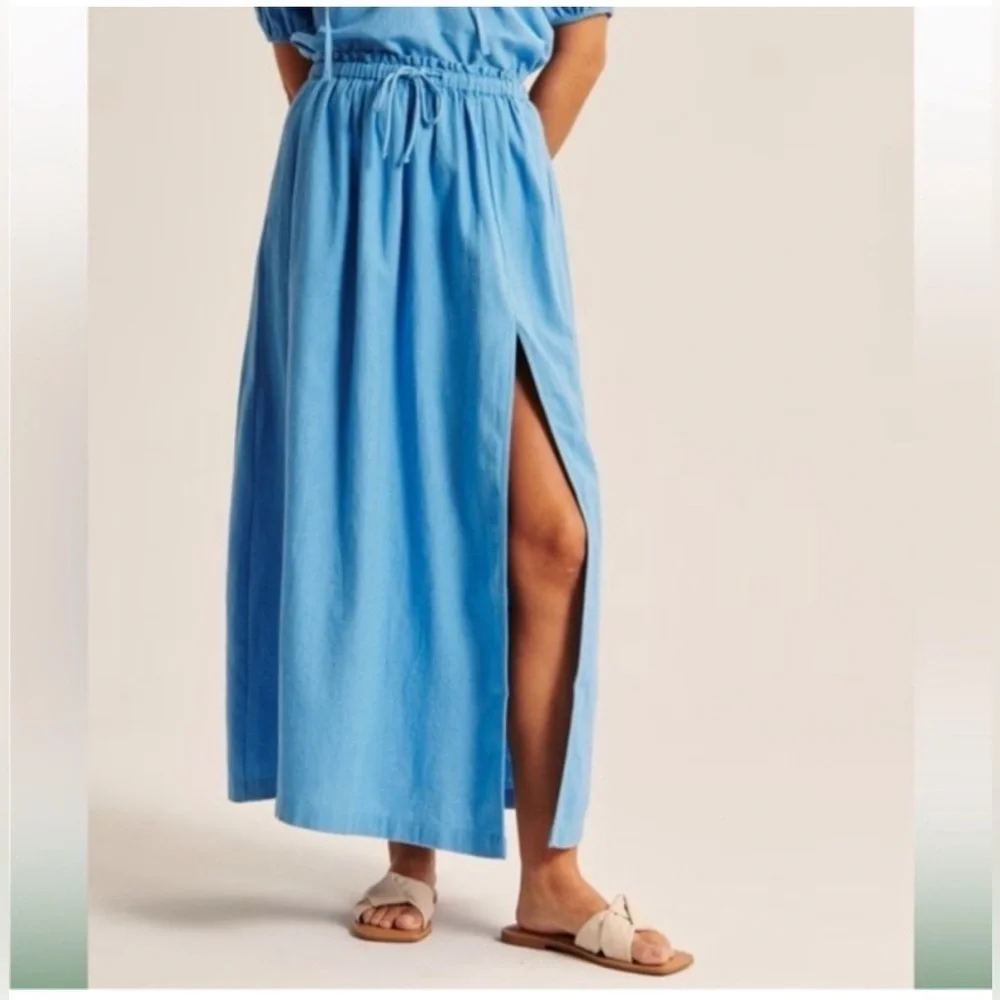 Abercrombie & Fitch Light Blue A-Line Skirt tie waist maxi skirt size XS